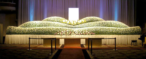 当社施行　祭壇例3